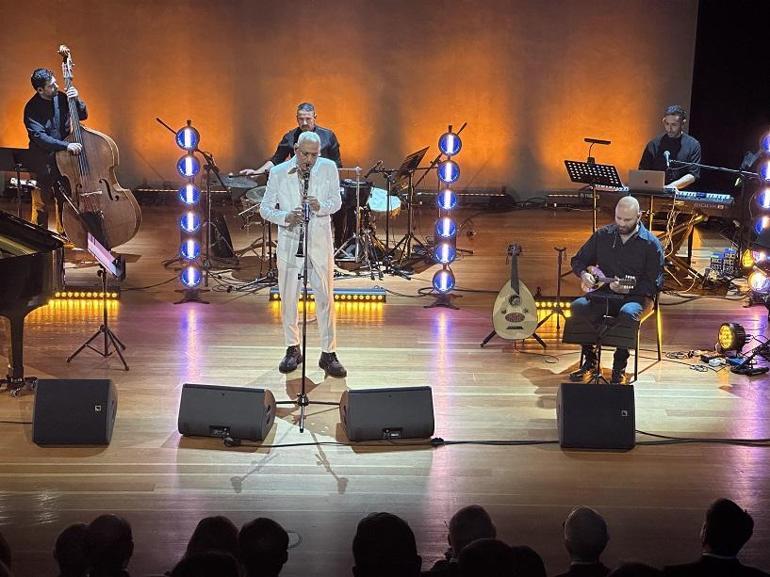 Türk ve Yunan sanatçılardan Atinada ortak konser