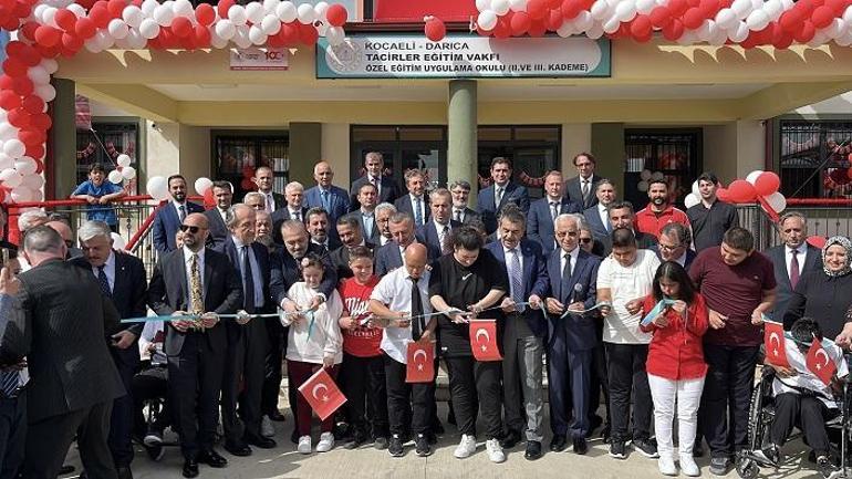 Bakan Tekin: Türkiye, OECD raporlarında örnek gösterilen bir ülke