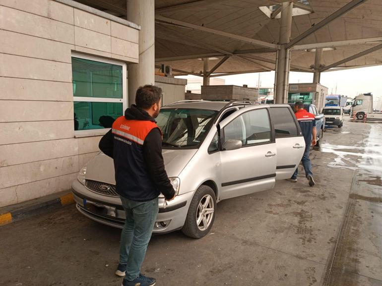 Kapıkulede kaçak yollarla yurda sokulmak istenen 8 bin adet sülük ele geçirildi