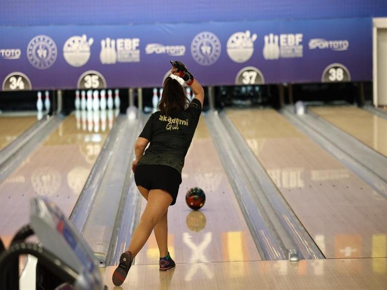 Bowling 1’inci Lig ve Süper Bahar Ligi Türkiye Şampiyonaları Samsun’da devam ediyor