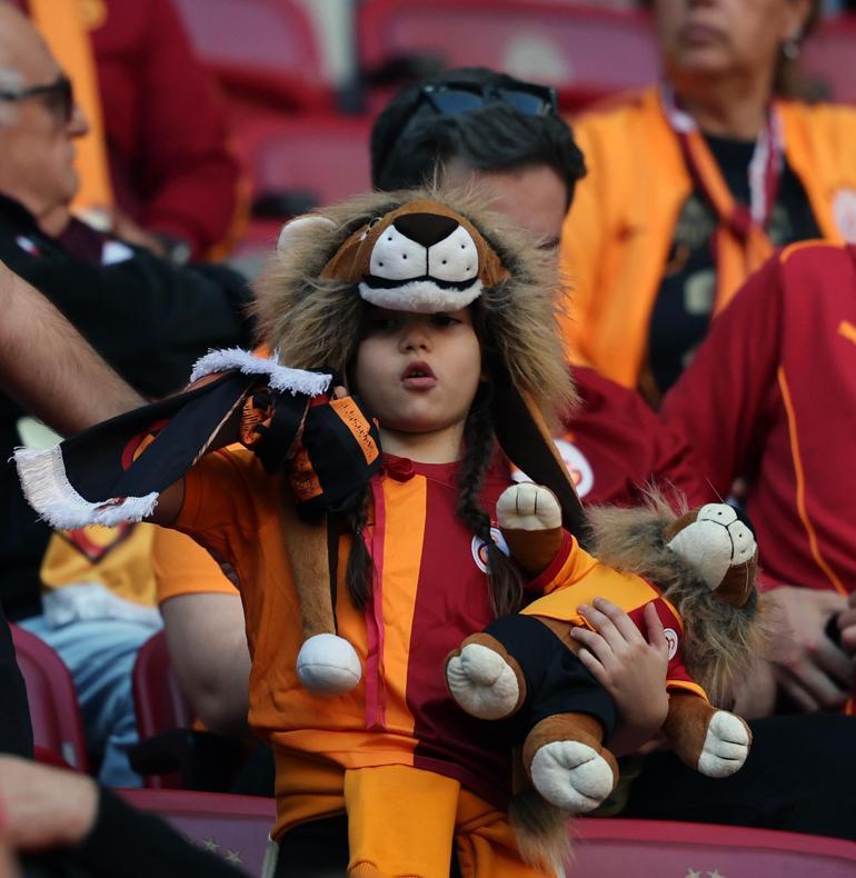 Süper Lig’de şampiyon Galatasaray