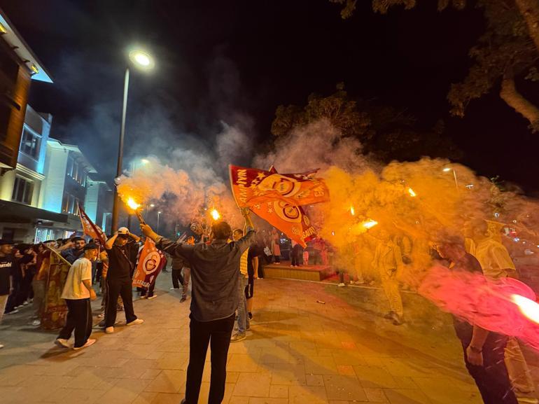 Galatasarayın şampiyonluğu tüm yurtta coşkuyla kutlandı