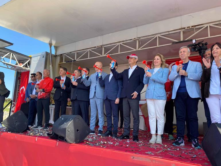 Özgür Özel: Demokrasi, eşit şartlarda mücadele olduğu zaman iyidir