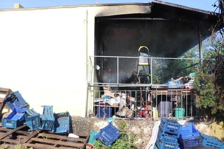 Antalyada müstakil evde yangın paniği; torun parkta bulundu
