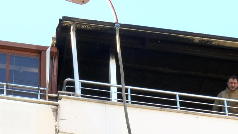 Eyüpsultanda 7 katlı binada yangın