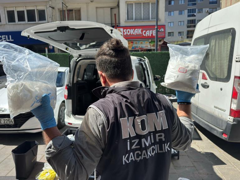İzmirde sahte vücut geliştirme ilaçları ele geçirildi: 1 tutuklama