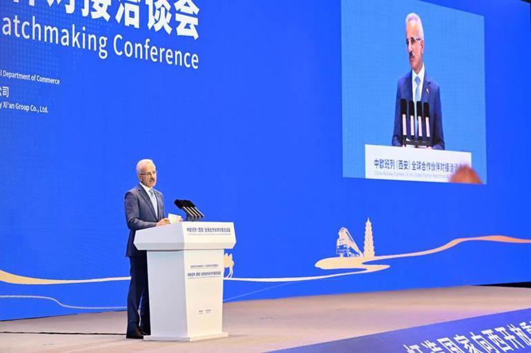 Bakan Uraloğlu: Türkiye olarak Asya ile Avrupa arasındaki yeni Çelik İpek Yolu’nun önemli bir bileşeniyiz
