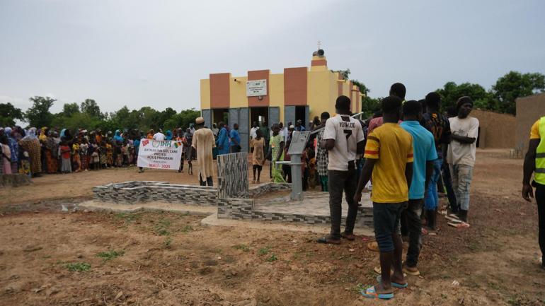 İHH, Mali’de 2 cami ve 1 su kuyusu açtı