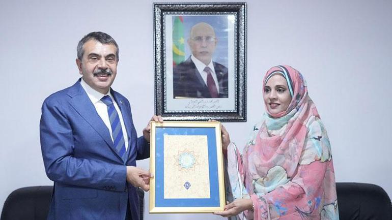 Bakan Tekin, Moritanya Başbakanı Djay ile bir araya geldi