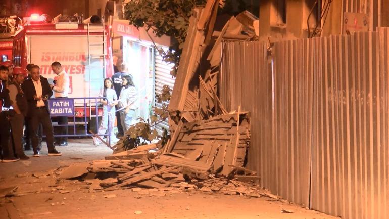 Fatihte, 2 katlı metruk binada kısmi çökme