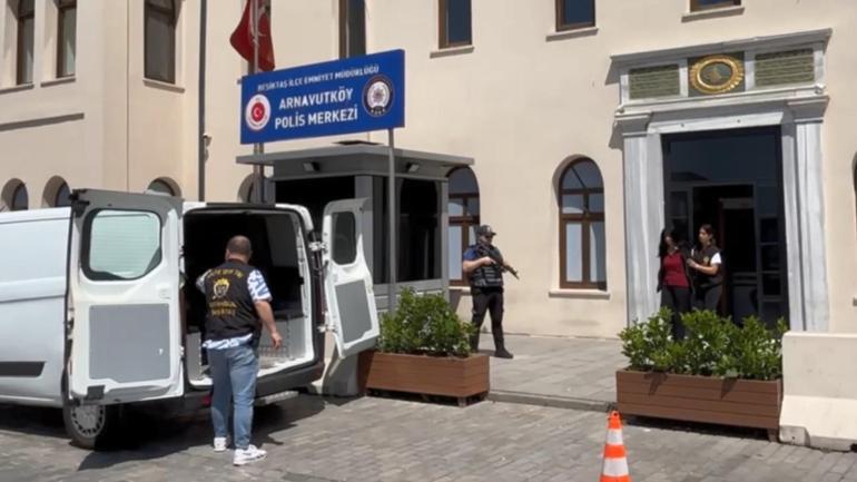 Beşiktaş’ta eski Yeşilçam oyuncusu üniversite öğrencisi tarafından bıçaklanarak öldürüldü: Şüphelinin kaçış anları kamerada