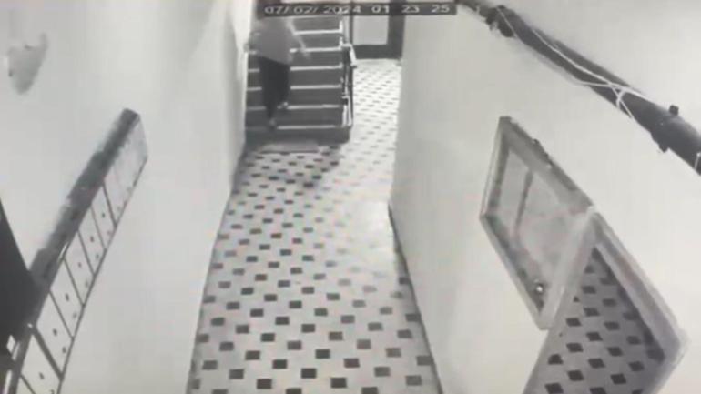 Beşiktaş’ta eski Yeşilçam oyuncusu üniversite öğrencisi tarafından bıçaklanarak öldürüldü: Şüphelinin kaçış anları kamerada