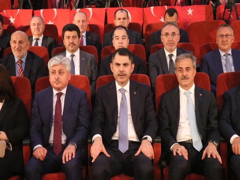 Bakan Kurum: Bu sistemle yılda 200 binden fazla pet şişe toplamayı hedefliyoruz