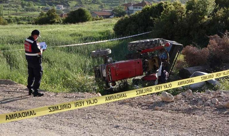 Devrilen traktördeki ortaokul öğrencisi Edanur öldü