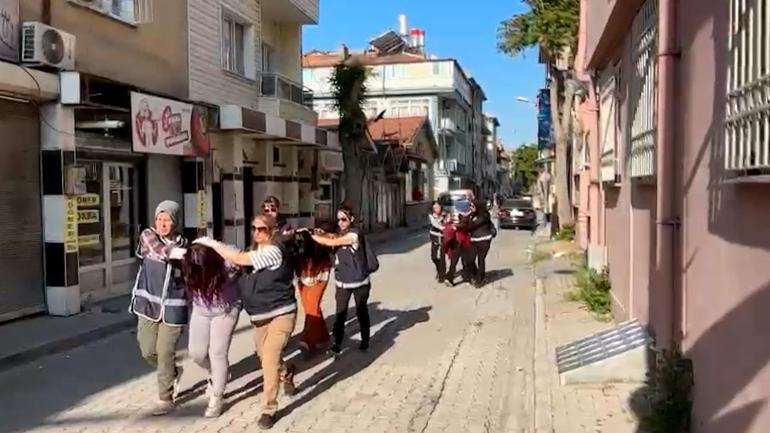 Konyada masaj salonlarına Şah-Mat operasyonu; 74 kadın kurtarıldı