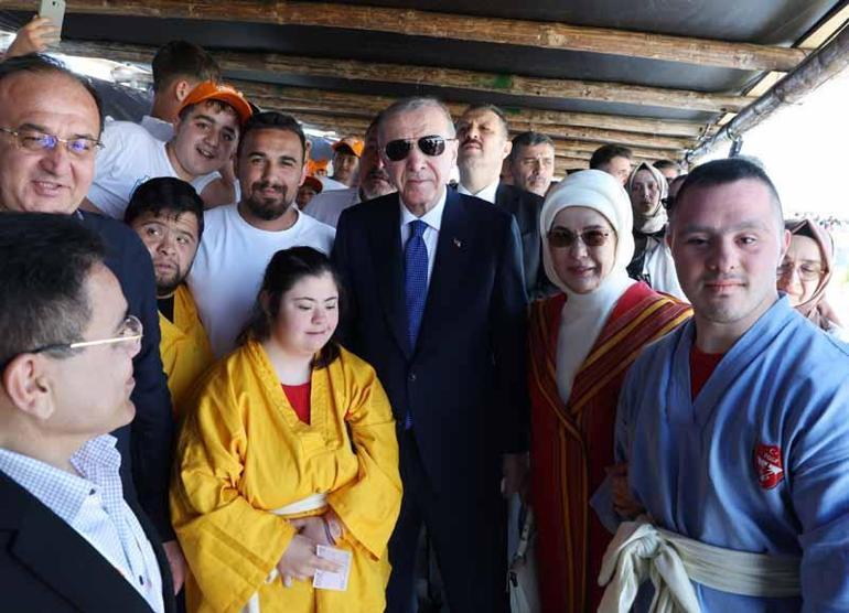 Cumhurbaşkanı Erdoğan, Etnospor Kültür Festivali’ni ziyaret etti