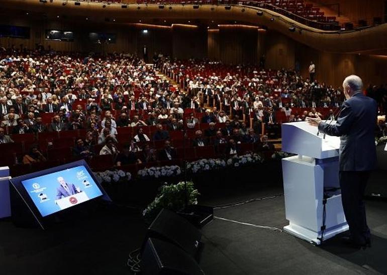 Cumhurbaşkanı Erdoğan: İstanbulla ne kadar iftihar etsek azdır