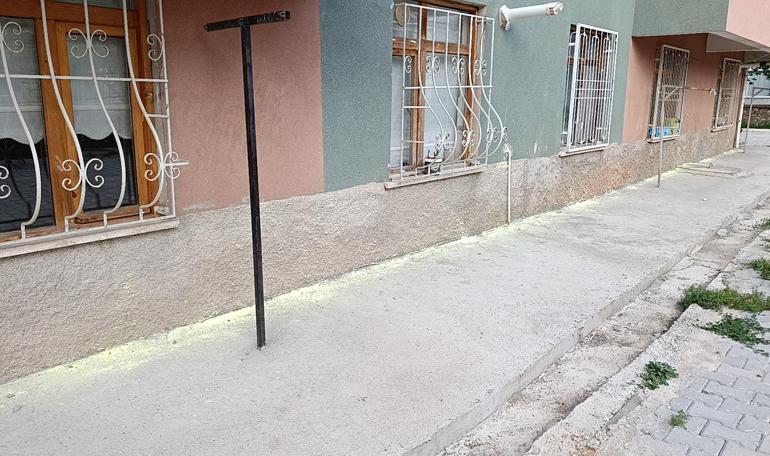 Çatıdaki fareleri kaçırmak için kükürt ve ispirto yaktılar; 4 kişi dumandan etkilendi