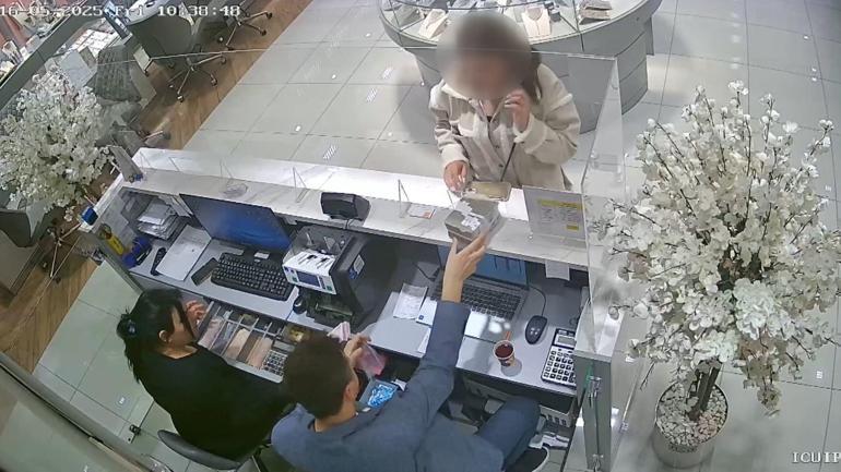 Büyükçekmecede ayarı yükseltilen altın bilekliği 159 bin liraya sattı; gerçek altın eritilince ortaya çıktı