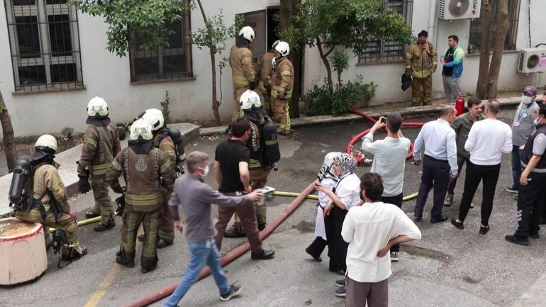 Üsküdar Devlet Hastanesinin ecza deposunda çıkan yangın söndürüldü