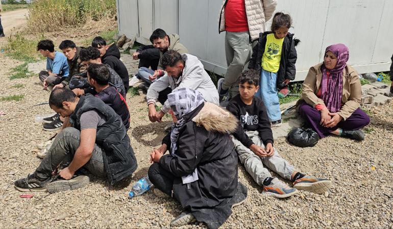 Yunanistan, 18 kaçak göçmeni Meriç Nehri üzerinden Türkiyeye gönderdi