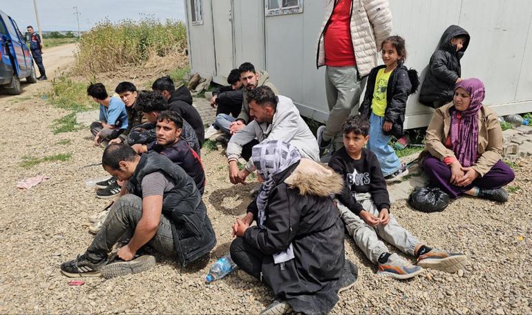 Yunanistan, 18 kaçak göçmeni Meriç Nehri üzerinden Türkiyeye gönderdi