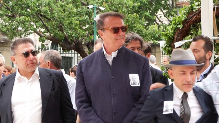 Eski Merkez Bankası Başkanı Rüşdü Saracoğlu son yolculuğuna uğurlandı