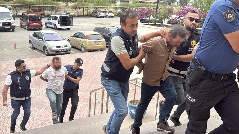 Makas atıp, kendilerini durduran polislere saldıran alkollü sürücü ve 2 arkadaşı adliyede