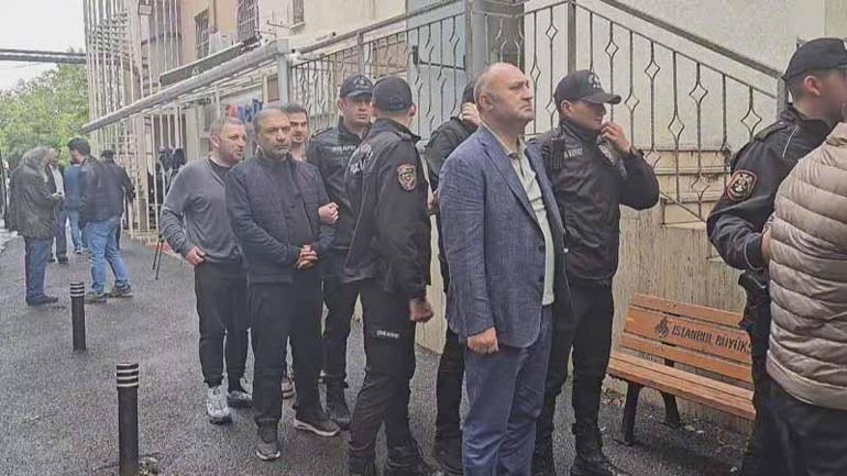 İBB operasyonunda gözaltına alınan 45 şüpheli adliyeye sevk ediliyor