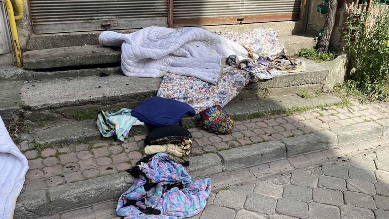 Evinde çıkan yangında ağır yaralandı; benzin ve kibrit bulundu