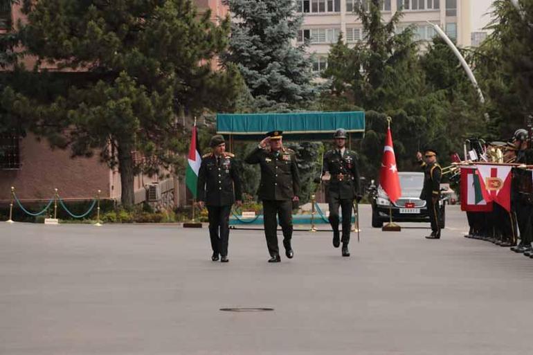 Genelkurmay Başkanı Gürak, Ürdünlü mevkidaşı Al Hnaity ile görüştü