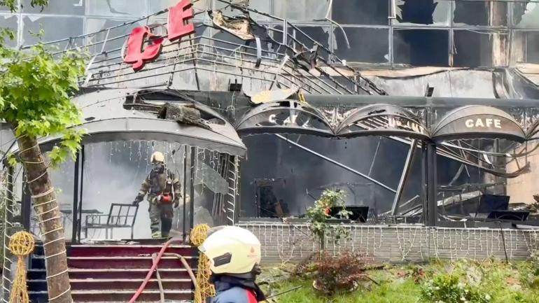 Esenyurtta restoranda çıkan yangın söndürüldü