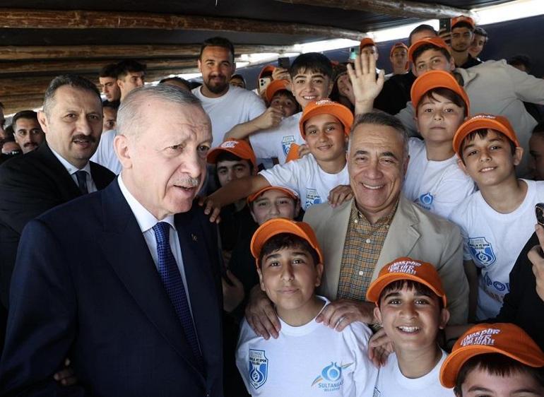 Sultangazi Belediye Başkanı Abdurrahman Dursun, Etnospor’u ziyaret etti