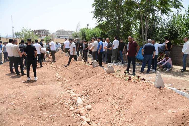 Annesi ile 2 kardeşinin öldüğü kazada Ceylan da kurtarılamadı