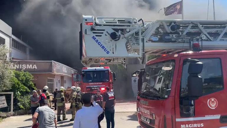İzmirde sandalye fabrikasındaki yangın kontrol altına alındı