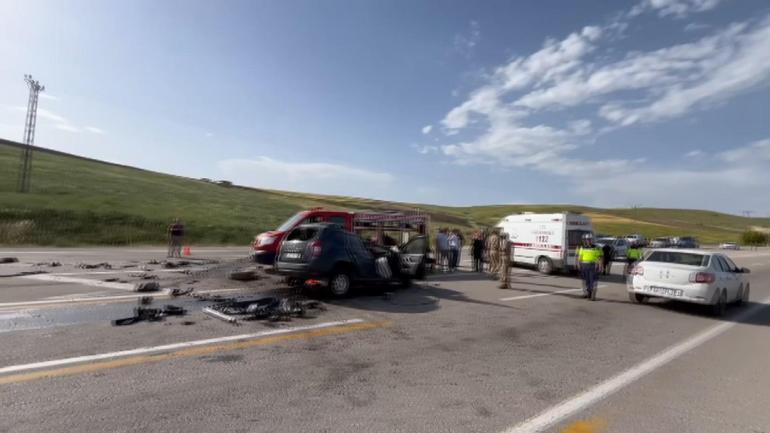 Elazığ’da TIR ile otomobil çarpıştı: 1 ölü, 2 ağır yaralı