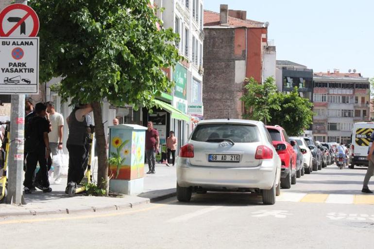 Çaldığı otomobilin yakıtı bitince, çalışır durumdaki başka otomobili çaldı