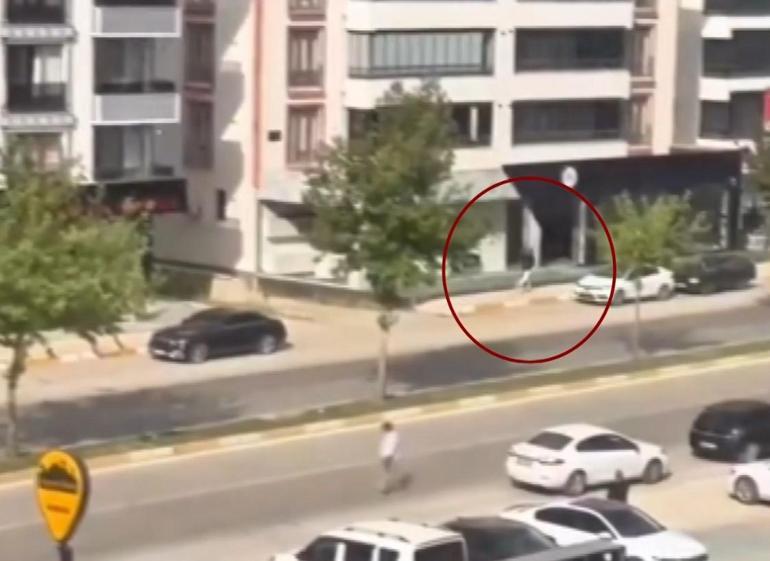 Elazığda tekme ve yumruklu kavga kamerada