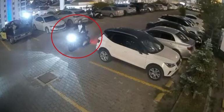 Evine girmek isterken silahlı saldırıya uğradı;