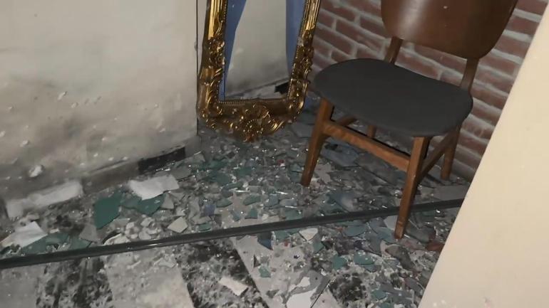 Kağıthanede eğlence mekanına el bombalı saldırı kamerada