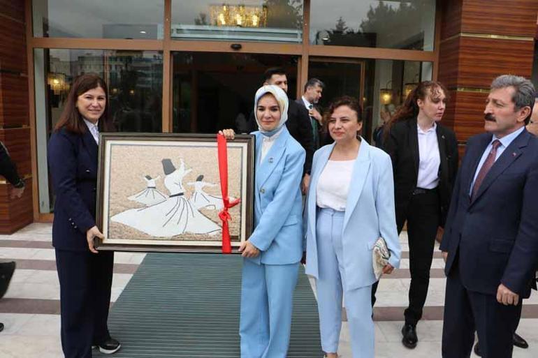 Bakan Göktaş: Doğum yardımları bugün itibarıyla annelerin hesabına aktarılıyor