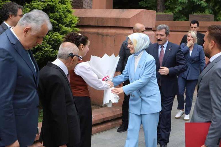 Bakan Göktaş: Doğum yardımları bugün itibarıyla annelerin hesabına aktarılıyor