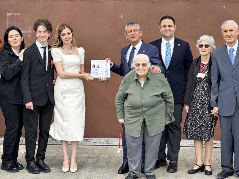 Özgür Özel, İmamoğlunu ziyaret etti, Buğra Gökçenin nikah törenine katıldı