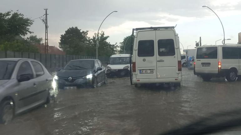 Malatyada dolu ve sağanak etkili oldu