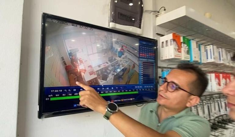 Telefon bataryası tamir sırasında patlayıp, alev aldı