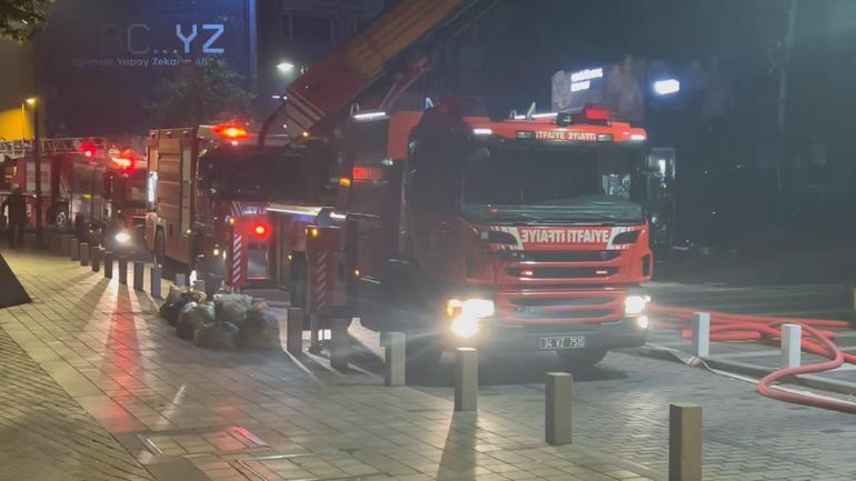 Beşiktaş’ta restoranda çıkan yangın söndürüldü