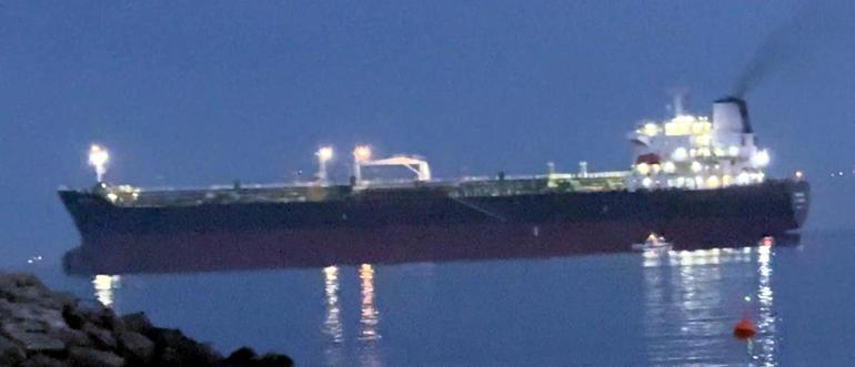 Avcılar açıklarında kirliliğe neden olan tankere 16 milyon lira para cezası