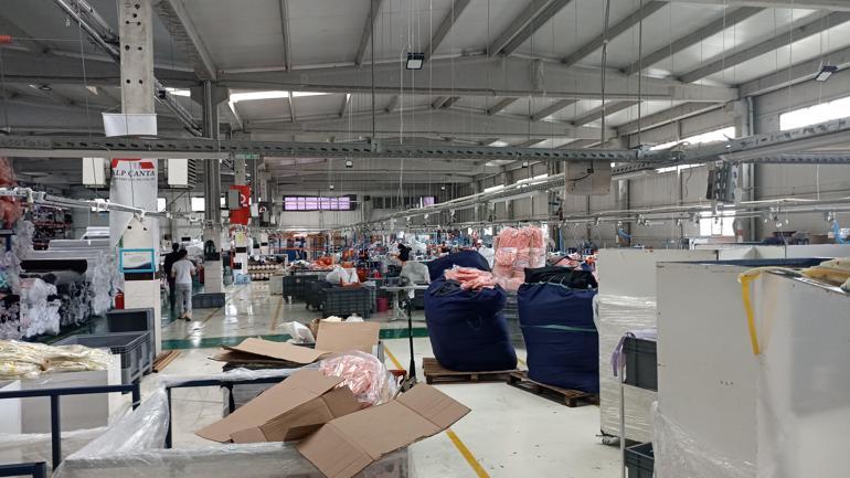 Kastamonuda sağanak; sanayi bölgesinde üretim durduruldu