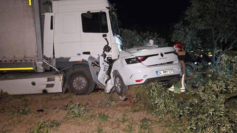 Bursada TIR ile otomobil çarpıştı: 1 ölü, 1 yaralı