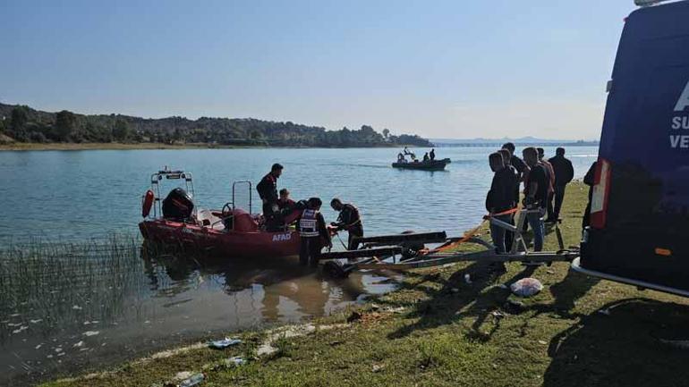 Tekneden düşen Emirhanı arama çalışmaları 3üncü günde